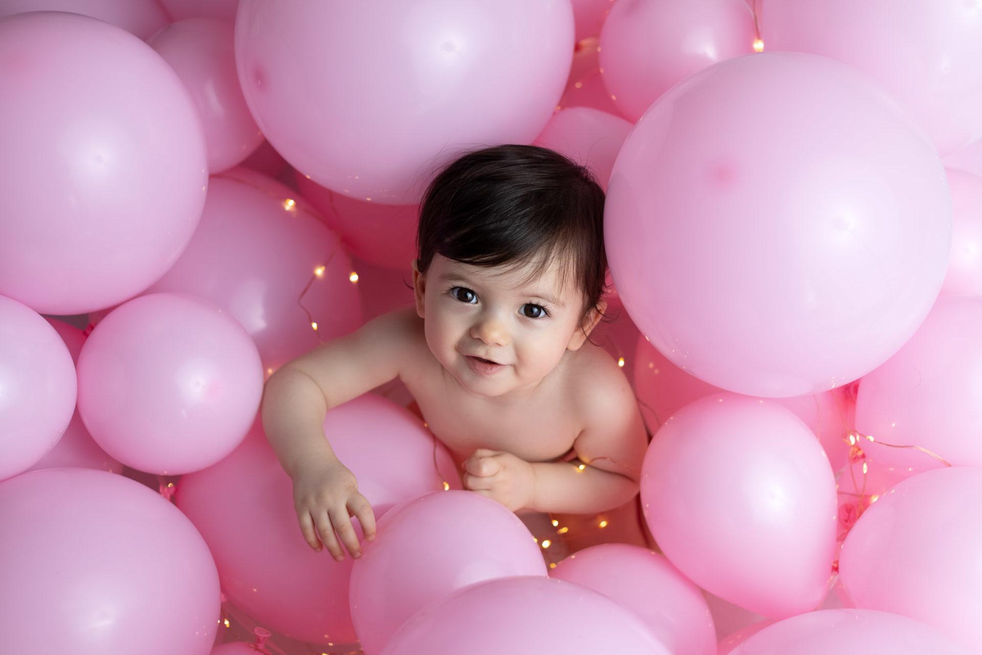 photographe bébé smash cake anniversaire rose - ile-de-France