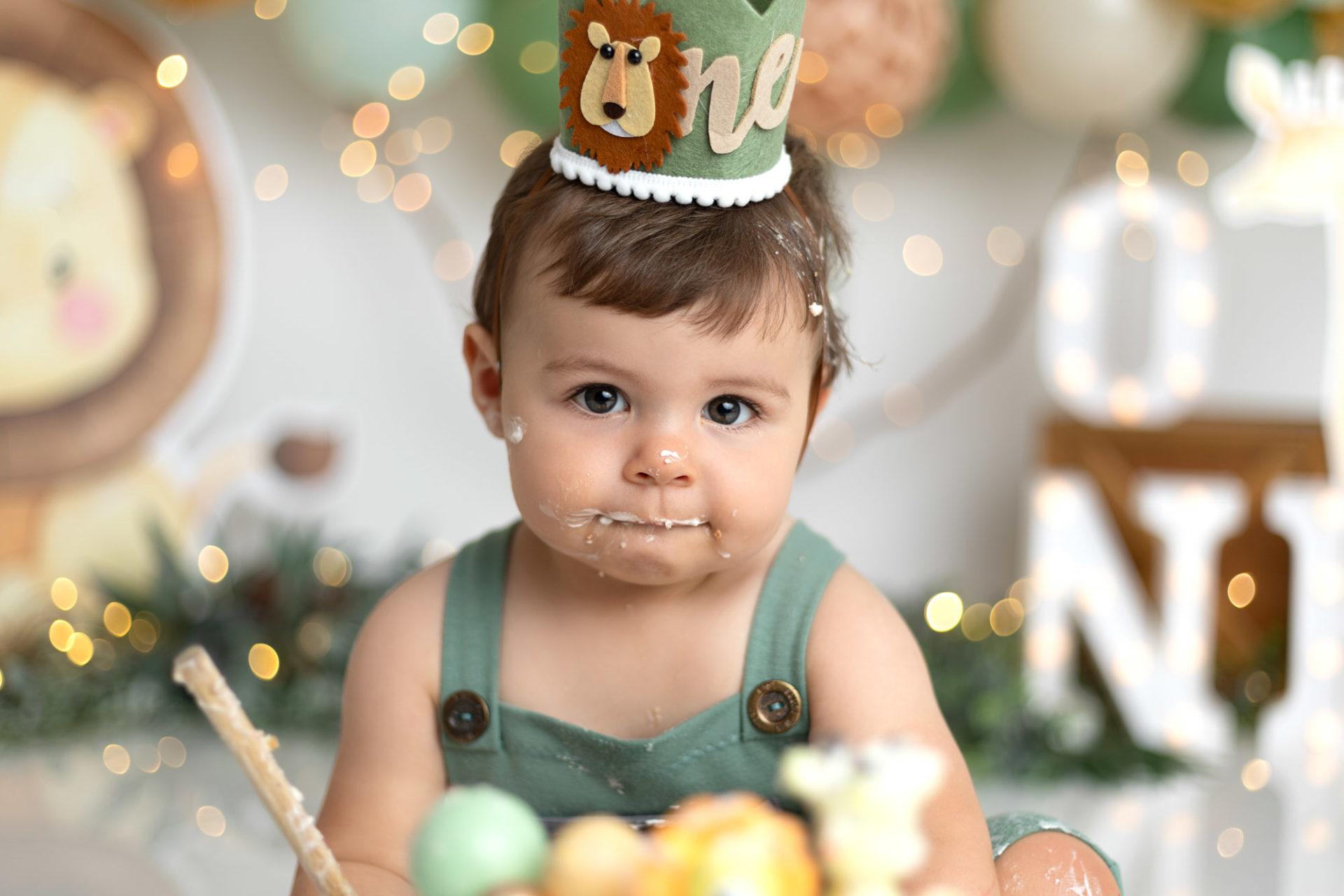 photographe bébé smash cake thème safari - neuilly-sur-marne
