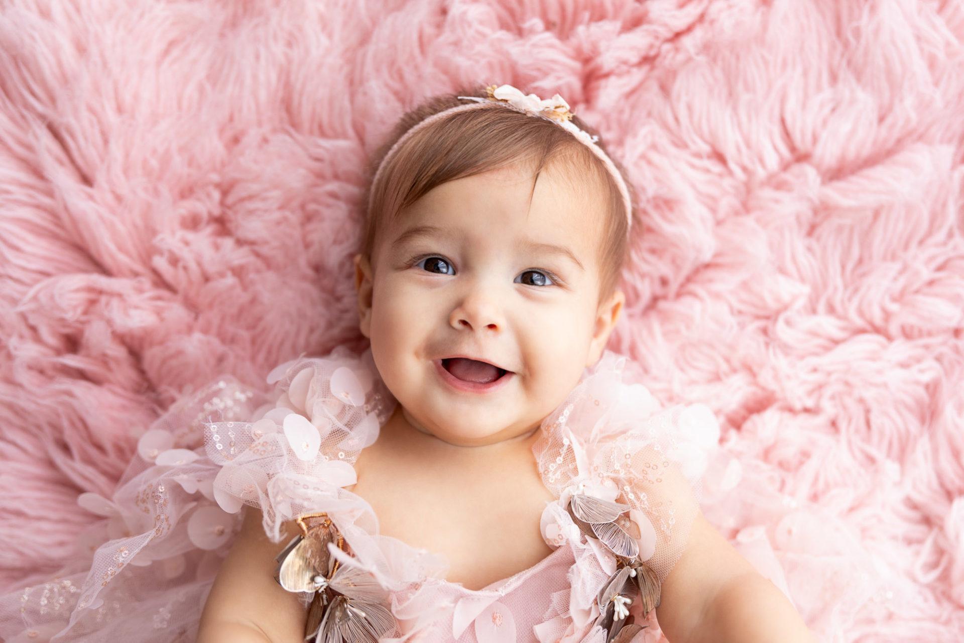 portrait bébé - studio neuilly-sur-marne