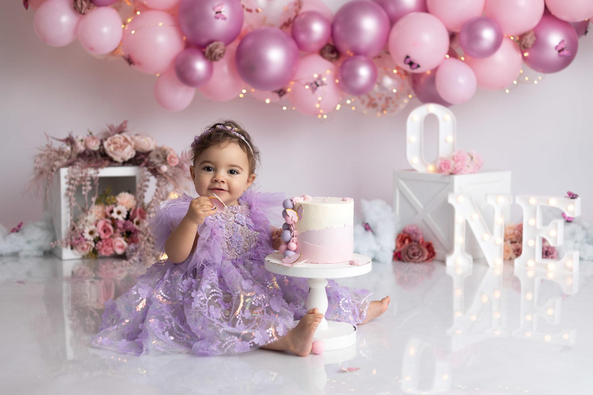 photographe bébé smash cake fille - neuilly-sur-marne